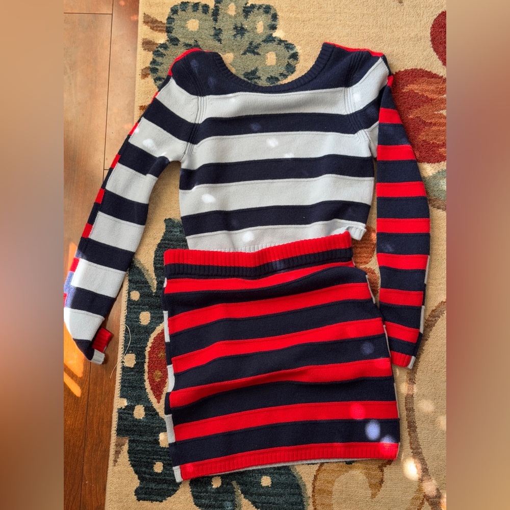 Solid And Striped June Cropped Pullover Skirt Set - image 3